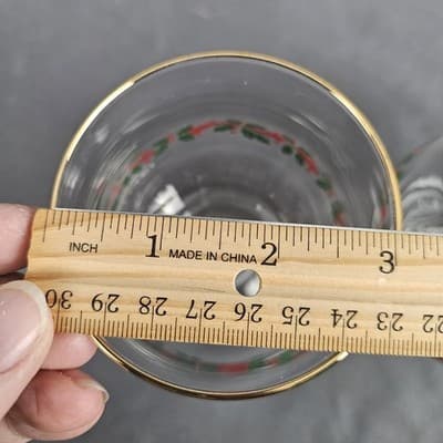 Libbey Christmas Holly Berry Ribbon Goblets Gold Rimmed Set of 2 Holiday Glasses - Thumbnail 3