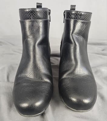 Womens Black Zip up Ankle High Heel boots, US 7W Kohl's RN#73277 - Thumbnail 9