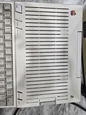Vintage Apple IIc Computer Untested No Cables And GoldStar Monitor Powers On - Thumbnail 6