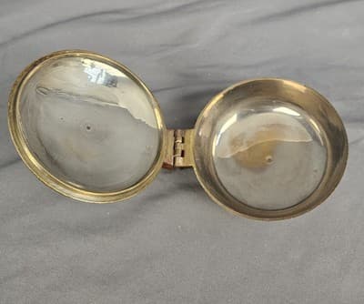 Brass Silent Butler Ash Pan Hinged Lid Crumb Catcher Sand Dollar Embossed India - Thumbnail 2