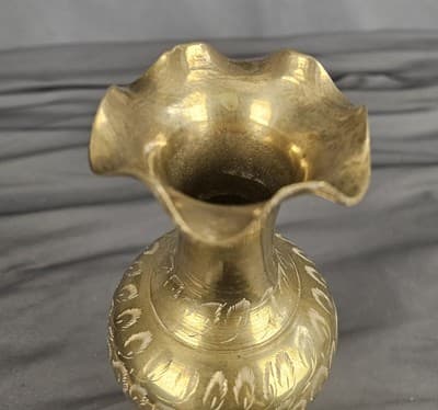 Vintage Brass Vase Etched Ruffle Edge 9" Tall - Thumbnail 2