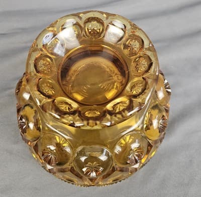 Vintage L E Smith Amber Glass Moon & Stars Footed Candy Dish w/Scallop Edge - Thumbnail 3