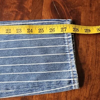 American Eagle Mom Jeans Blue w White stripes Size Regular 4 Tapered Legs 27.5" - Thumbnail 7