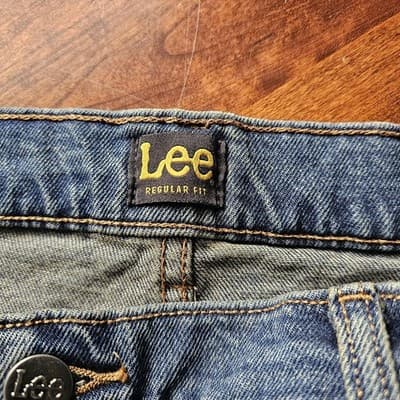Lee Men's Regular Fit Bootcut Jeans Blue NEW 42 x 32 Zip/Button Closure 5-Pocket - Thumbnail 14