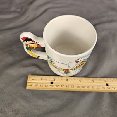 Vintage 1990s The Love Mug Elf Themed Christmas Coffee Mug - Thumbnail 7