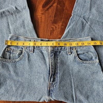 Faded Glory Womens Relaxed Fit Jeans Size 14 Light Wash Inseam 28" - Thumbnail 10