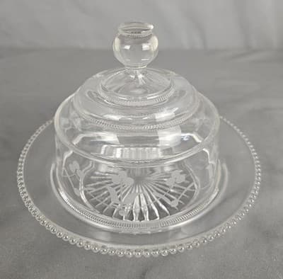 Vintage Clear Glass Butter Cheese Dish with Dome Lid Etched Floral Beaded Edge - Thumbnail 3
