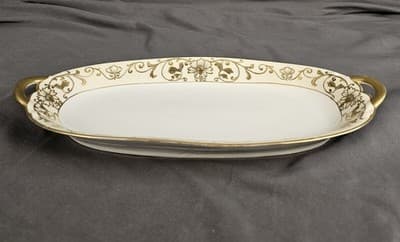 Noritake 1746 Hand Painted Gold PASTRY / HORS D'OEUVRE SERVING TRAY 5.75 x 12.5 - Thumbnail 4