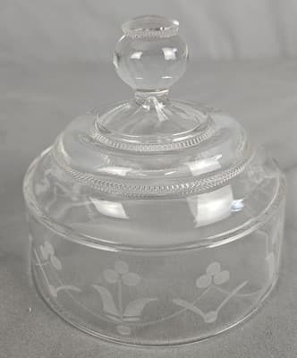 Vintage Clear Glass Butter Cheese Dish with Dome Lid Etched Floral Beaded Edge - Thumbnail 7