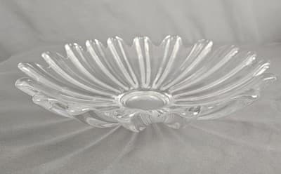 Vintage Fosteria Clear Sunburst Large Bowl 11" - Thumbnail 2