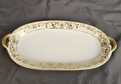 Noritake 1746 Hand Painted Gold PASTRY / HORS D'OEUVRE SERVING TRAY 5.75 x 12.5 - Thumbnail 2