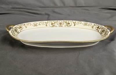 Noritake 1746 Hand Painted Gold PASTRY / HORS D'OEUVRE SERVING TRAY 5.75 x 12.5 - Thumbnail 3