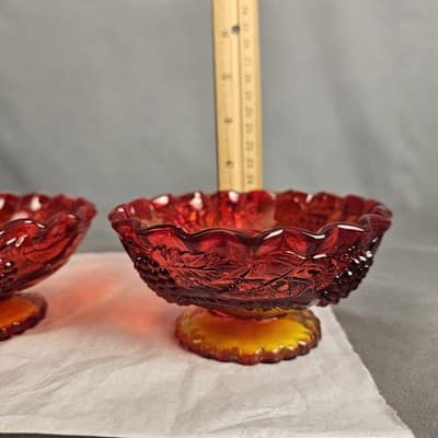 Amberina Red Harvest Grape Tapered Candle Dishes (Set of 2) 4.75 Dia. - Thumbnail 10