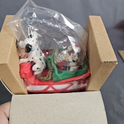 1996 Disney's 101 Dalmatians Snow Dome McDonalds Toy Dog Sledding Globe in Box - Thumbnail 5