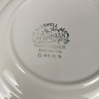 Homer Laughlin Eggshell Georgian Gravy Boat with Plate Vintage USA - Thumbnail 4