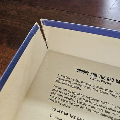 1970 Milton Bradley Snoopy and the Red Baron Skill and Action Game - Thumbnail 5