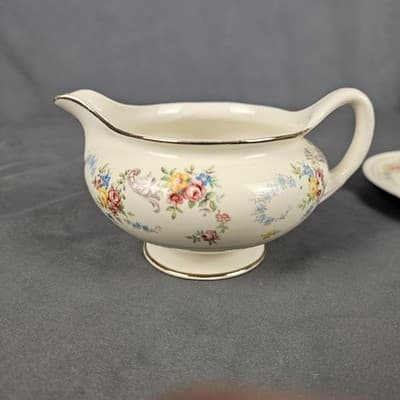 Homer Laughlin Eggshell Georgian Gravy Boat with Plate Vintage USA - Thumbnail 5