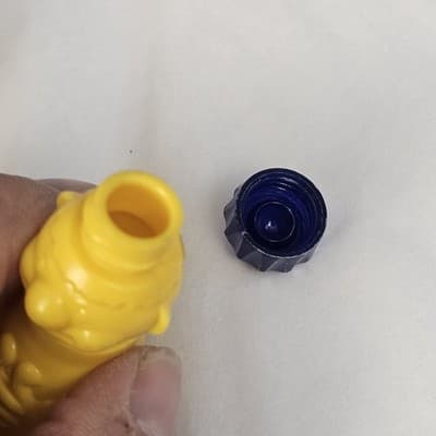 VTG MCM Dr Office Children Vitamin Sample Yellow Plastic Clown Bottle Apothecary - Thumbnail 7