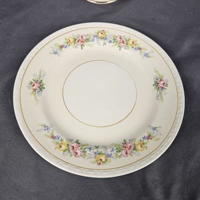 Homer Laughlin Eggshell Georgian Gravy Boat with Plate Vintage USA - Thumbnail 2
