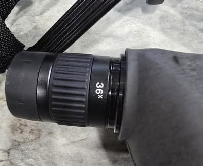 Tasco Spotting Scope 12-36x50 With Case Tripod Lens Covers Strap - Thumbnail 9