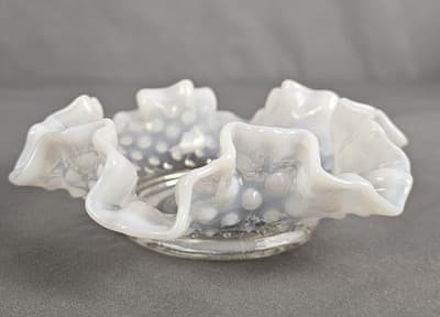 Vintage Fenton French Opalescent Hobnail Ruffled Candy Dish - Thumbnail 3