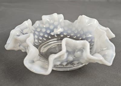 Vintage Fenton French Opalescent Hobnail Ruffled Candy Dish - Thumbnail 5