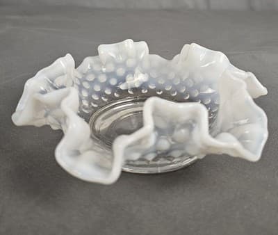 Vintage Fenton French Opalescent Hobnail Ruffled Candy Dish - Thumbnail 4