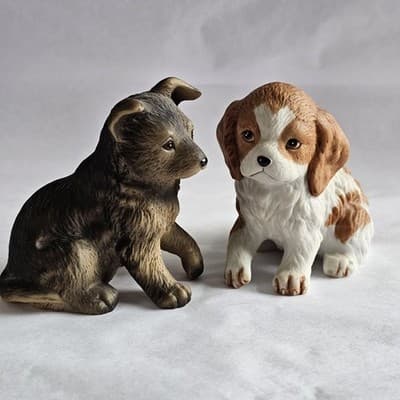 Vintage Homco Assorted Dog Puppy Figurines 8828 Set of 2 Shepherd Spaniel - Thumbnail 2