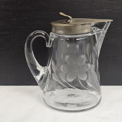 VTG Heisey Earnshaw Sanitary Syrup Pitcher Spring Loaded Lid Etched Floral - Thumbnail 2