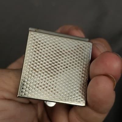Vintage Metal Pill Box Floral Pattern Hinged lid 1.5" x 1.5" - Thumbnail 5