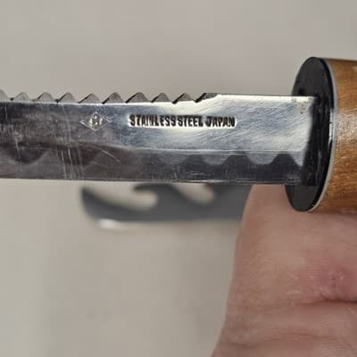 Japanese Floating Fishing Knife with Bottle and Can Opener Pre-owned - Thumbnail 3