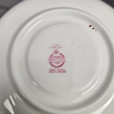 Minton Marlow Fine Bone China Tea Cup & Saucer England Red Back Stamp - Thumbnail 10