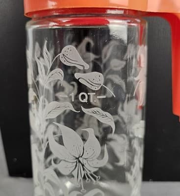 VTG Tang Drink Anchor Hocking Pitcher Clear Glass Etched Lily Orange Lid 1 Qt - Thumbnail 4