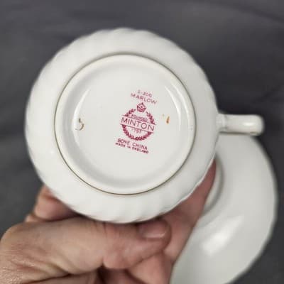 Minton Marlow Fine Bone China Tea Cup & Saucer England Red Back Stamp - Thumbnail 11