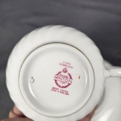 Minton Marlow Fine Bone China Tea Cup & Saucer England Red Back Stamp - Thumbnail 12