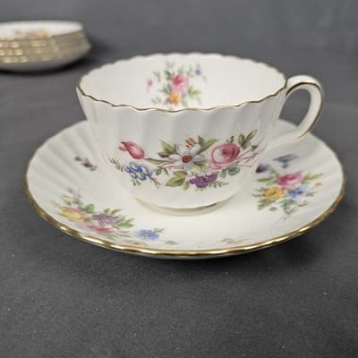 Minton Marlow Fine Bone China Tea Cup & Saucer England Red Back Stamp - Thumbnail 2