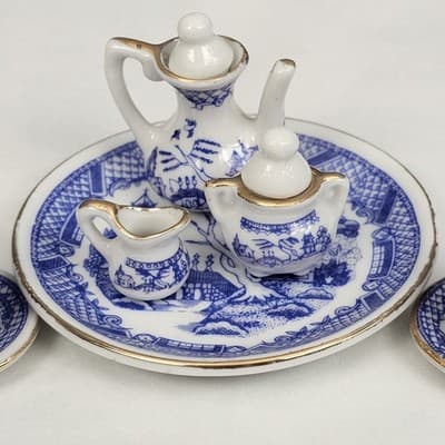 Vintage Miniature Blue Willow Blue White Ceramic Tea Set Taiwan Vtg Tiny Small - Thumbnail 10