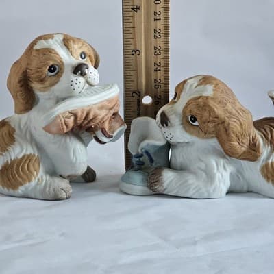 Vintage Homco Set Of 2 Puppy Dog Figurines Chewing On Sneakers #1405 White Brown - Thumbnail 10