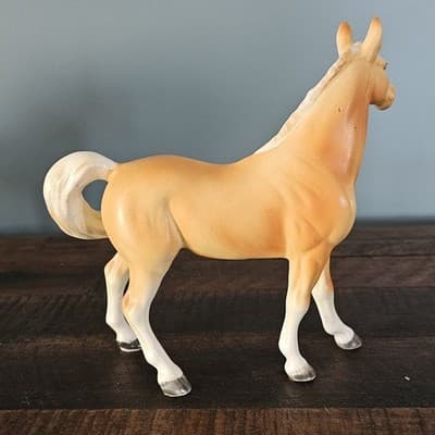 Vintage Palomino Horse Figurine Fabulous Las Vegas #A455 Porcelain Souvenir - Thumbnail 4
