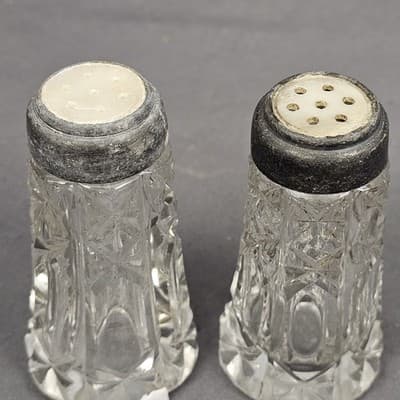 Antique Cut Glass salt & pepper shakers - Heavy Clear Glass - Thumbnail 3