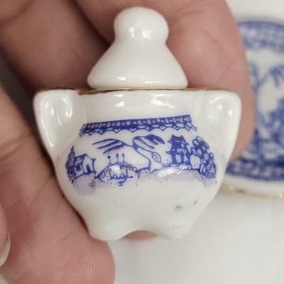 Vintage Miniature Blue Willow Blue White Ceramic Tea Set Taiwan Vtg Tiny Small - Thumbnail 7