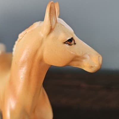 Vintage Palomino Horse Figurine Fabulous Las Vegas #A455 Porcelain Souvenir - Thumbnail 6