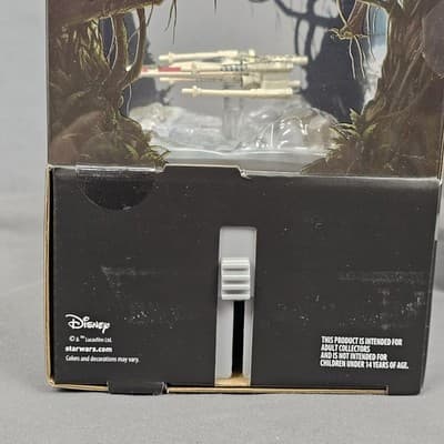 40th The Empire Strikes Back Hot Wheels Luke Yoda Crash Landing Ship Lifts Turns - Thumbnail 10