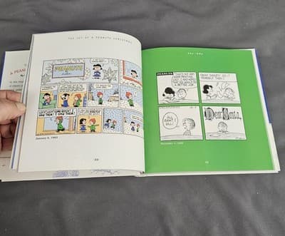Joy of a Peanuts Christmas Hardcover Book Hallmark Charlie Brown Snoopy VTG 2000 - Thumbnail 7