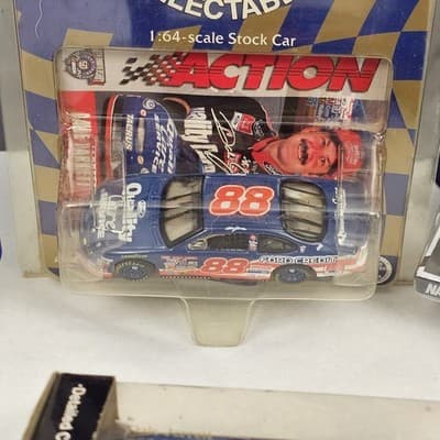 Racing #88 Dale Jarrett Winners Circle Race Day Collectibles Group of 4, Nascar - Thumbnail 6