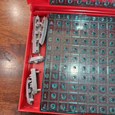 Battleship - Milton Bradley - Classic Naval Strategy Game - Complete - Vtg 1971 - Thumbnail 4