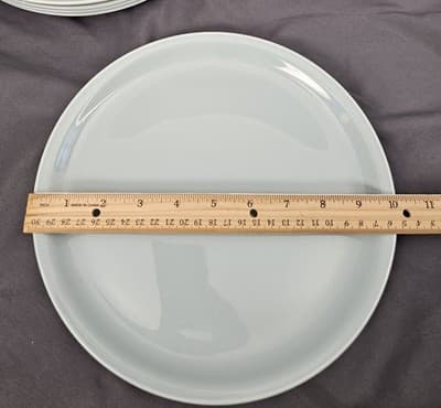 Homer Laughlin Jubilee 10" Plate Celadon Green 1 Pc. More Available - Thumbnail 4