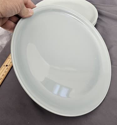 Homer Laughlin Jubilee 10" Plate Celadon Green 1 Pc. More Available - Thumbnail 3