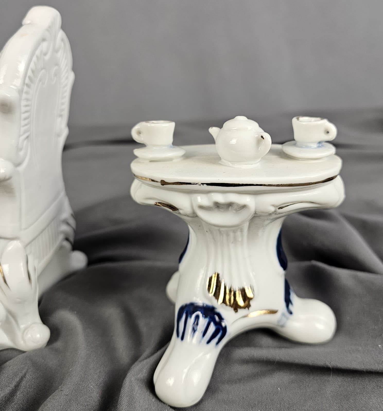 Vintage Victorian Woman & Table Figurine Having Tea - Thumbnail 6