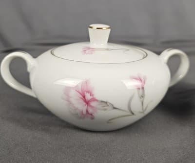 Vintage Royal Court Carnation Sugar Bowl W Lid Creamer Set Gold Trim - Thumbnail 3
